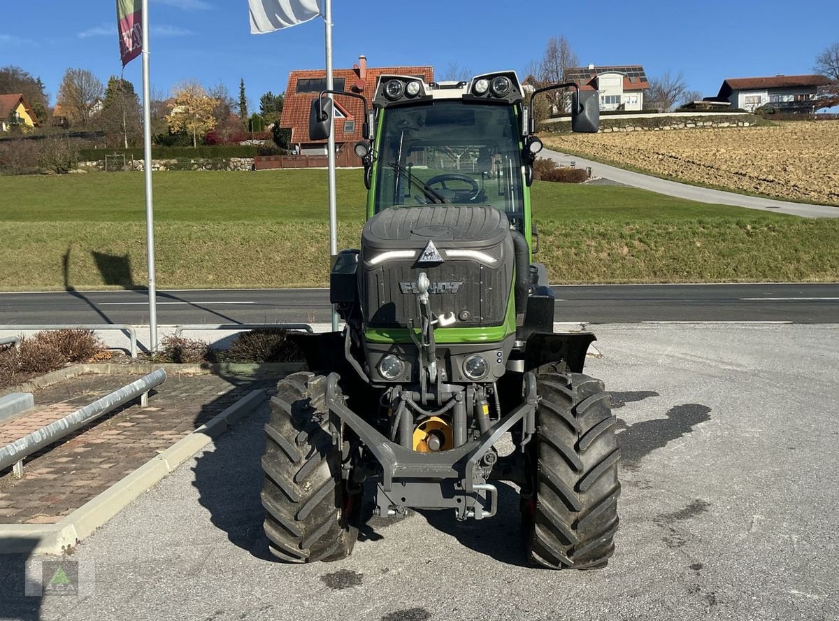 Traktor Türe ait Fendt 211 Vario V (Gen3), Gebrauchtmaschine içinde Markt Hartmannsdorf (resim 6)