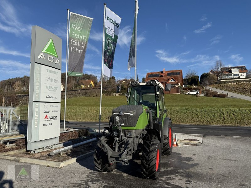 Traktor типа Fendt 211 Vario V (Gen3), Neumaschine в Markt Hartmannsdorf (Фотография 1)