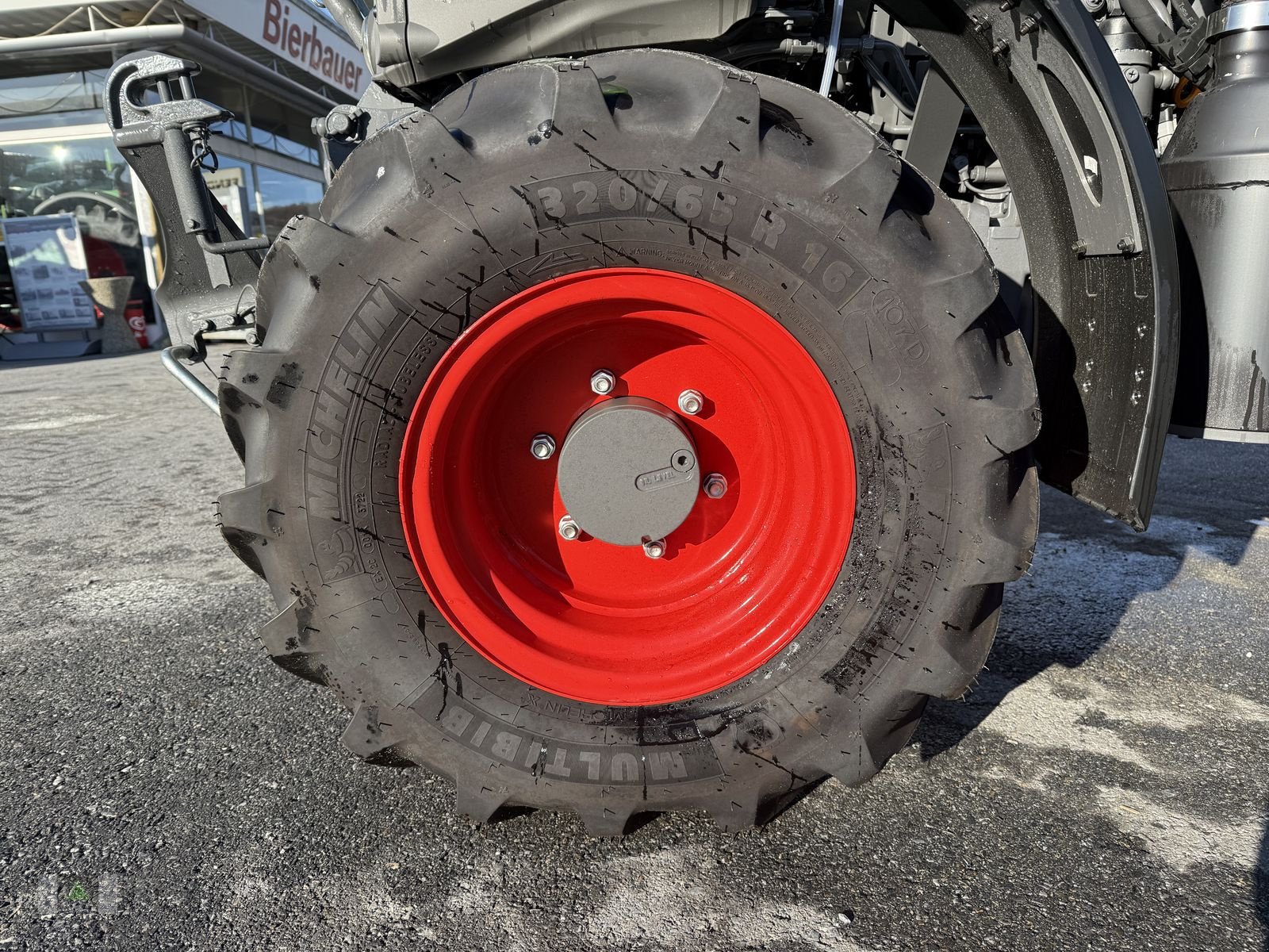 Traktor типа Fendt 211 Vario V (Gen3), Neumaschine в Markt Hartmannsdorf (Фотография 4)