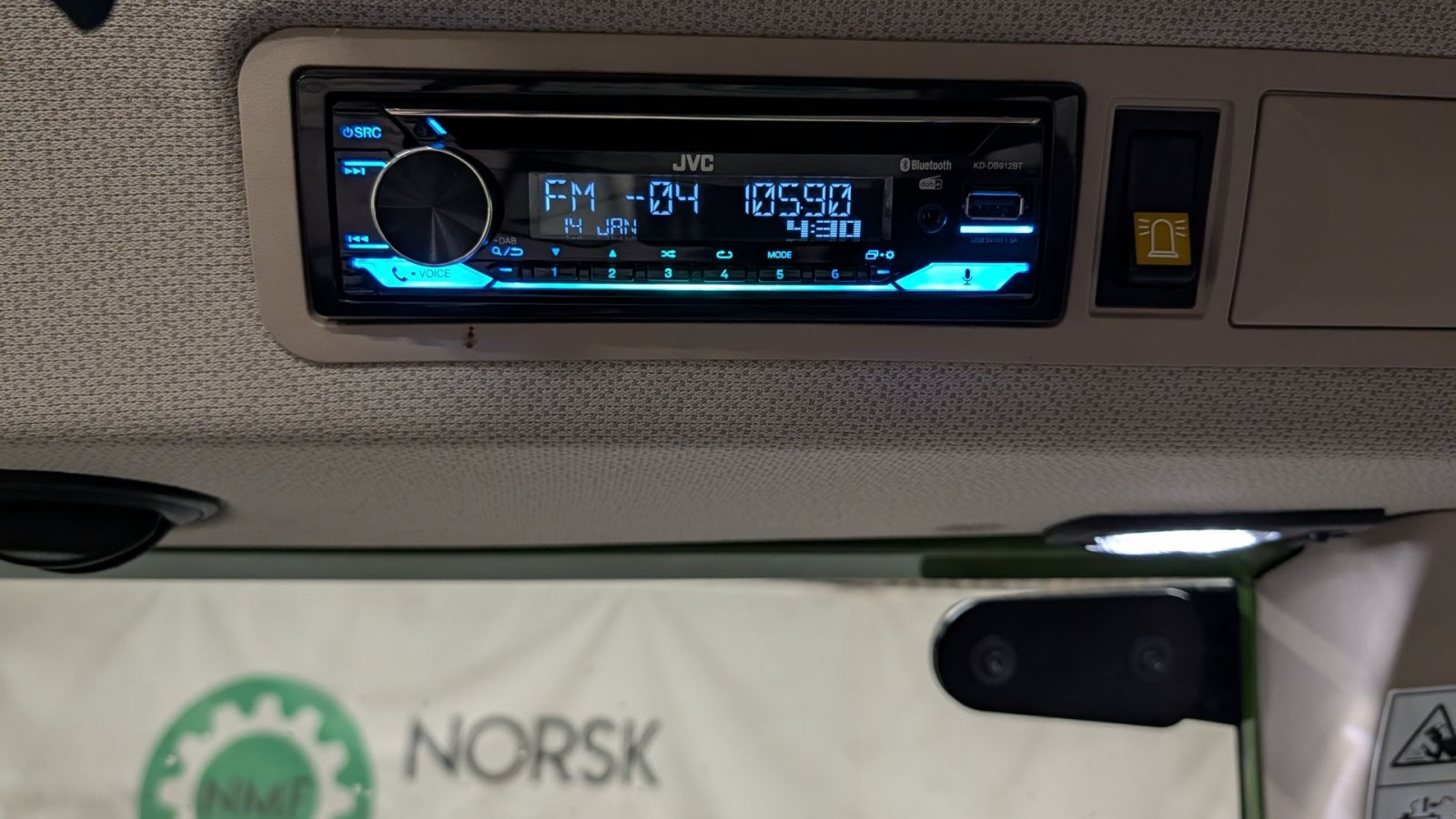 Traktor des Typs Fendt 211 Vario, Gebrauchtmaschine in Ølen (Bild 17)