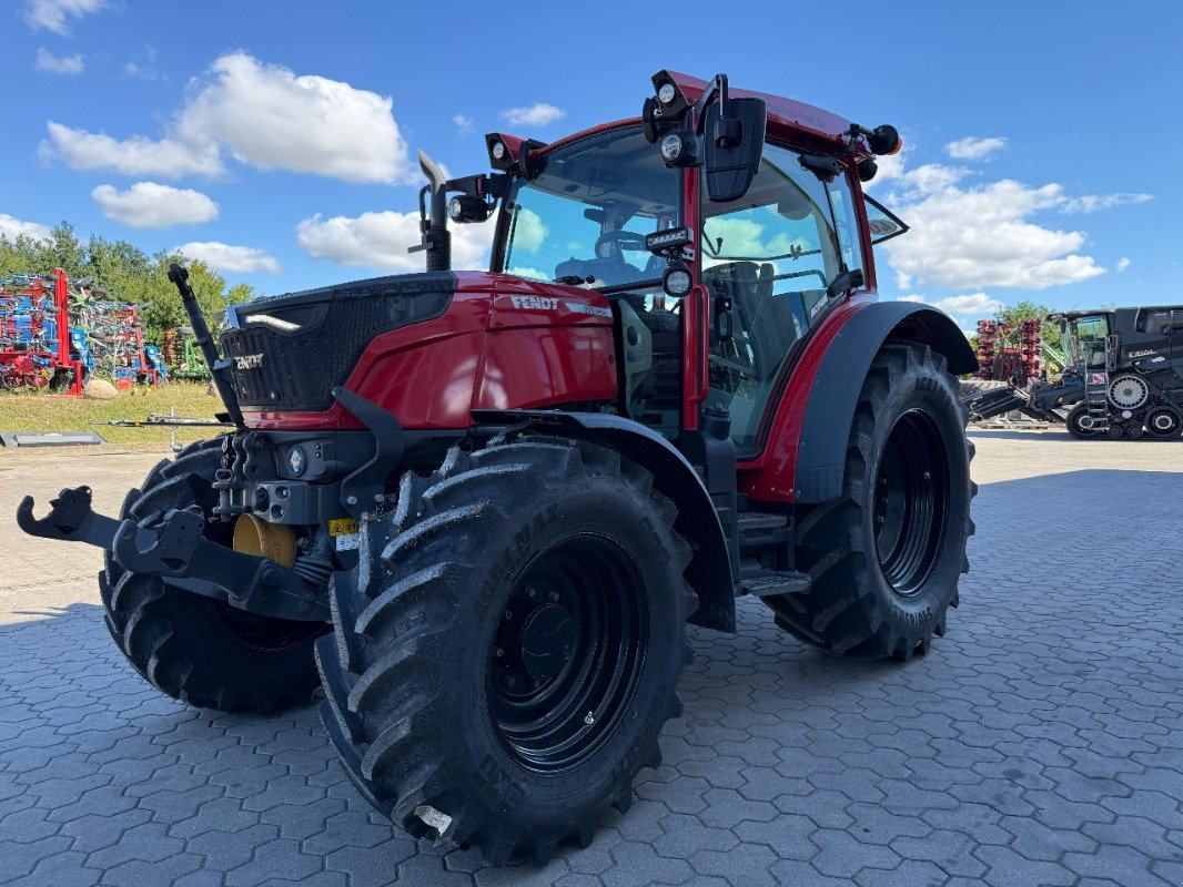 Traktor del tipo Fendt 211 Vario, Gebrauchtmaschine en Bad Oldesloe (Imagen 1)