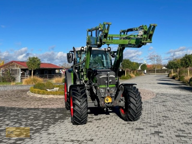 Traktor типа Fendt 211 Vario, Gebrauchtmaschine в Abensberg (Фотография 2)