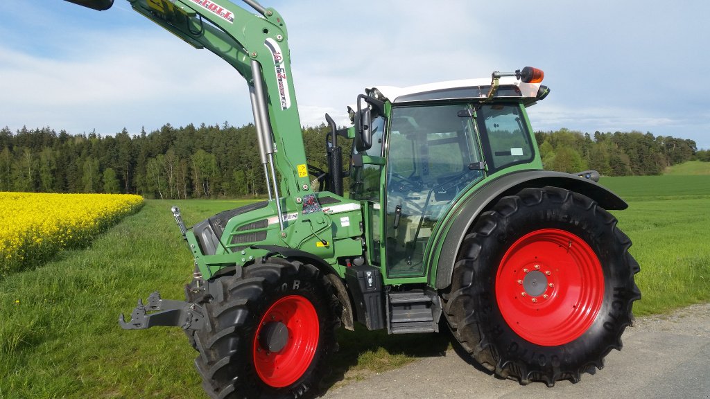 Traktor a típus Fendt 211 Vario, Gebrauchtmaschine ekkor: Reuth (Kép 18)
