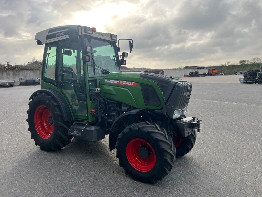 Traktor a típus Fendt 211, Gebrauchtmaschine ekkor: Hapert (Kép 3)