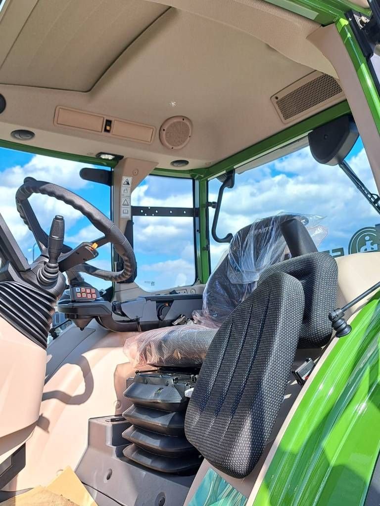 Traktor tip Fendt 211, Neumaschine in Borne (Poză 11)