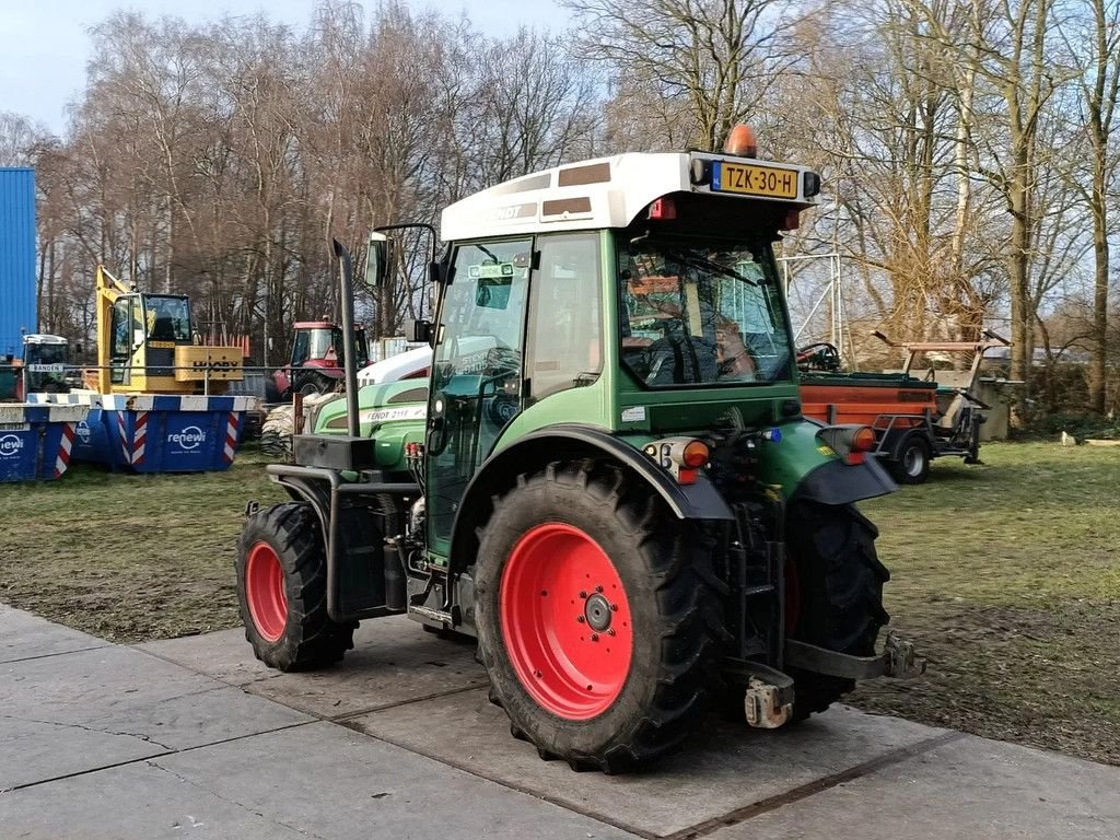 Traktor typu Fendt 211F Vario TMS, Gebrauchtmaschine w Groningen (Zdjęcie 5)