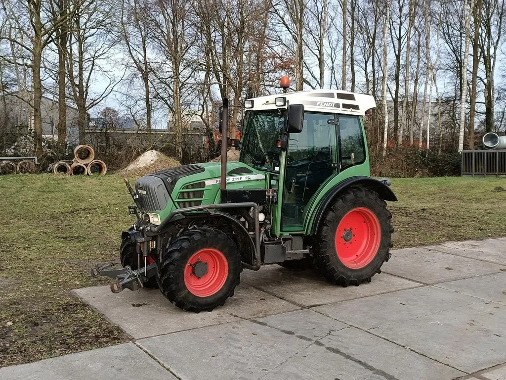 Traktor a típus Fendt 211F Vario TMS, Gebrauchtmaschine ekkor: Groningen (Kép 11)