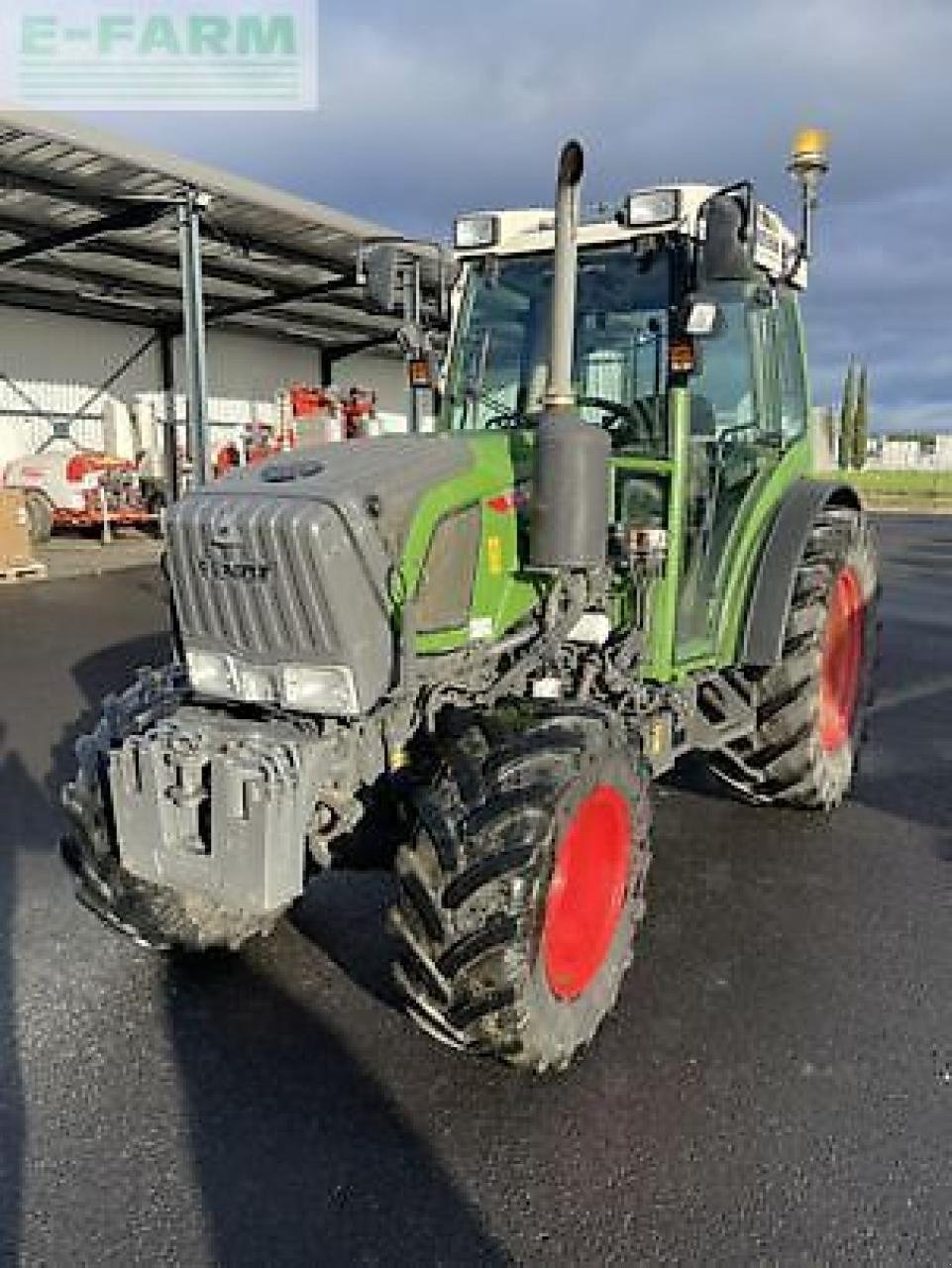 Traktor du type Fendt 211f, Gebrauchtmaschine en MONFERRAN (Photo 1)
