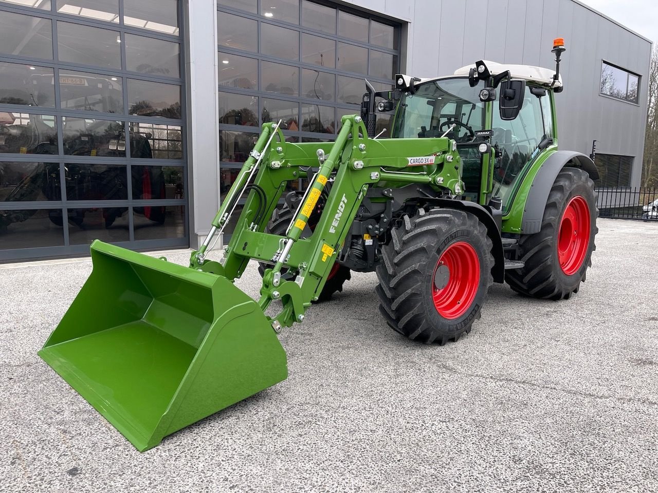 Traktor от тип Fendt 211S Profi Plus met RTK GPS, Neumaschine в Holten (Снимка 11)