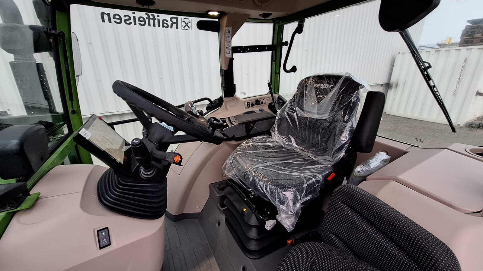 Traktor du type Fendt 211S Vario Gen3 Power Sett2, Neumaschine en Holle- Grasdorf (Photo 15)