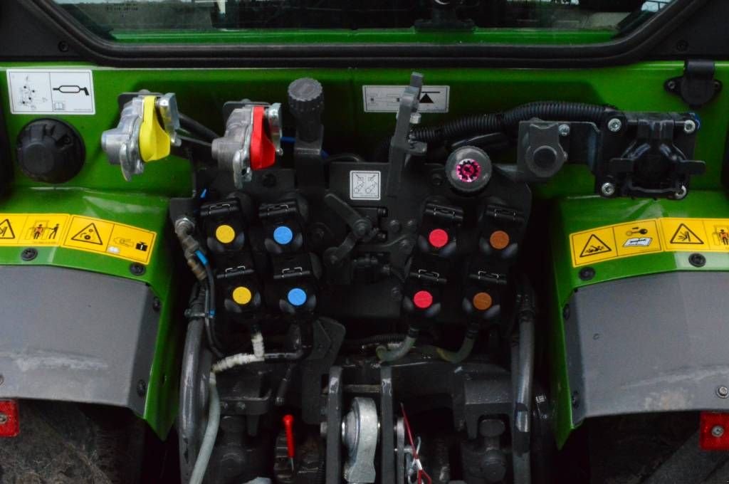 Traktor des Typs Fendt 211V Gen3 Profi+ Smalspoor/Fruitteelttractor, Gebrauchtmaschine in Erichem (Bild 10)