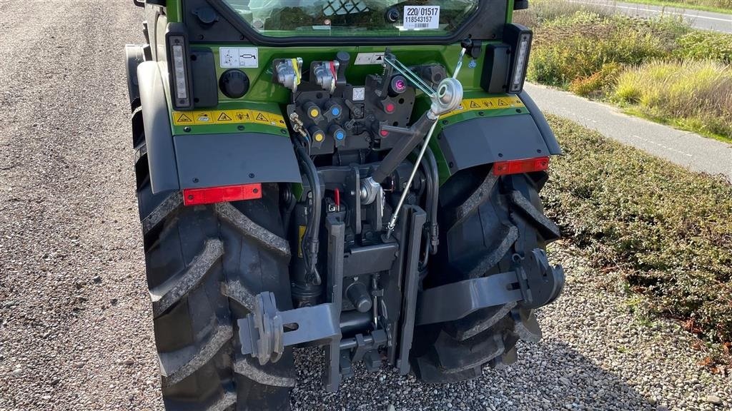 Traktor des Typs Fendt 211V Vario Gen3 Power Setting2, Gebrauchtmaschine in Tommerup (Bild 3)