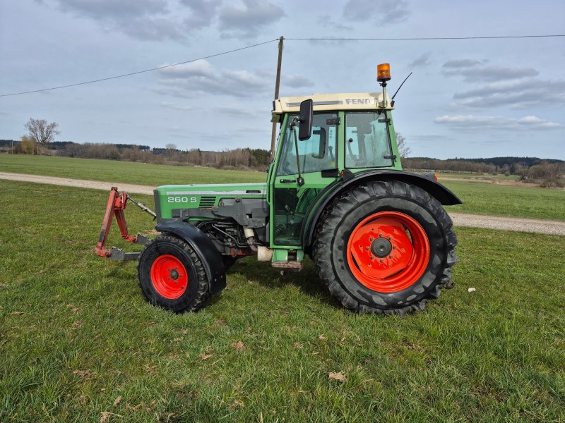Traktor des Typs Fendt 260s, Gebrauchtmaschine in lengenfeld (Bild 1)