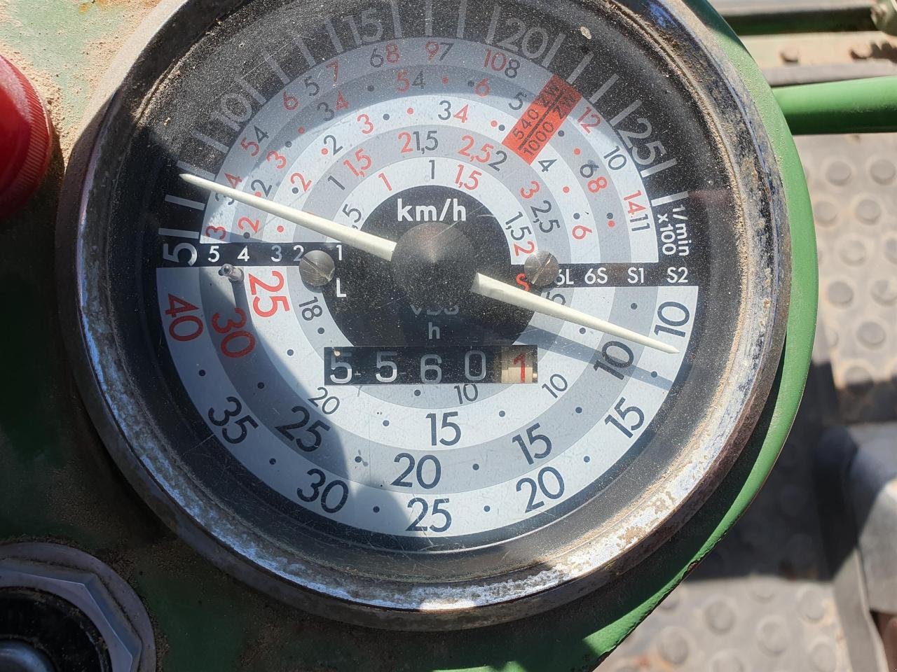 Traktor typu Fendt 275 GTS, Gebrauchtmaschine w Niederkirchen (Zdjęcie 10)