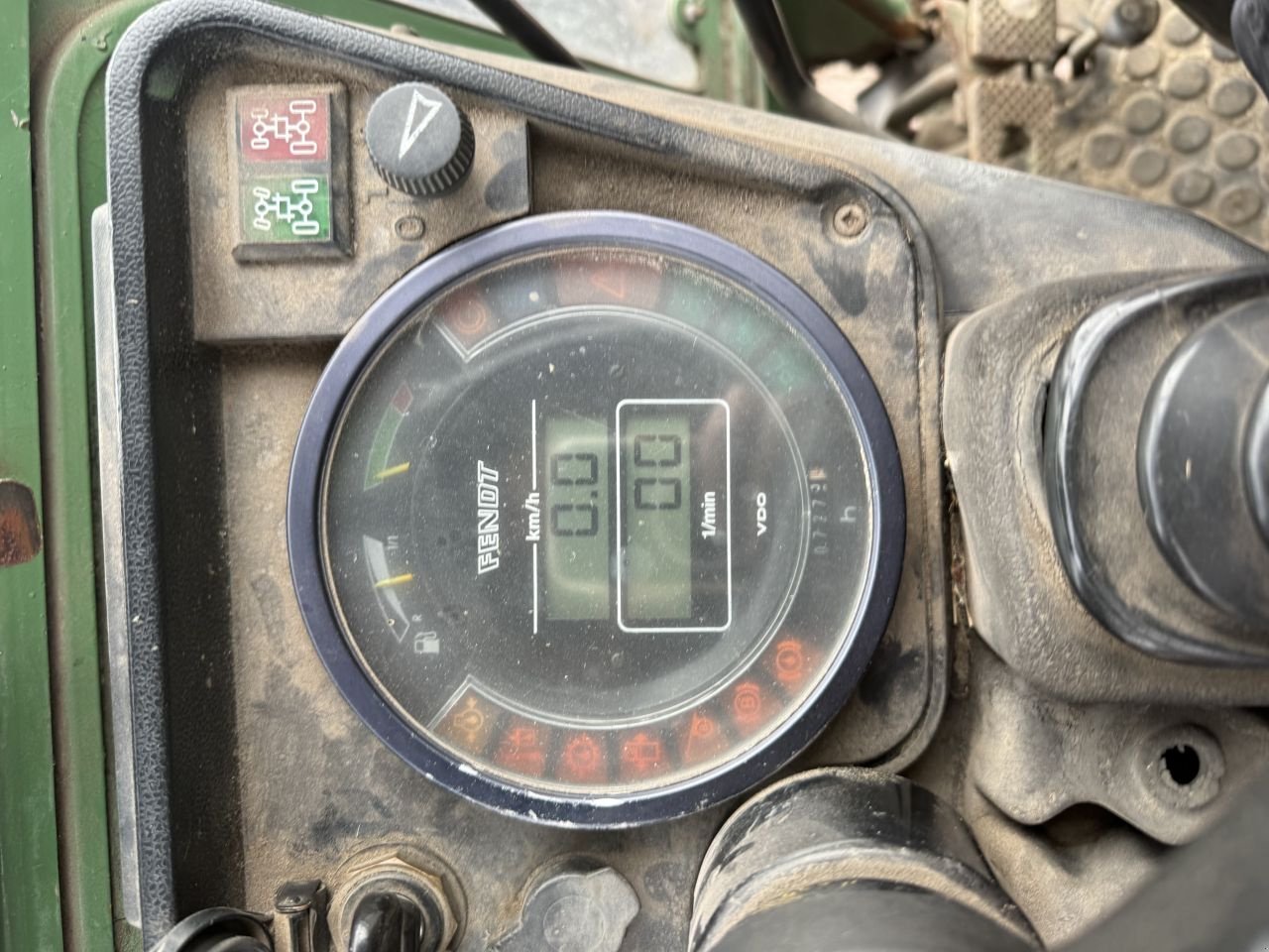 Traktor типа Fendt 280, Gebrauchtmaschine в Wadenoijen (Фотография 6)