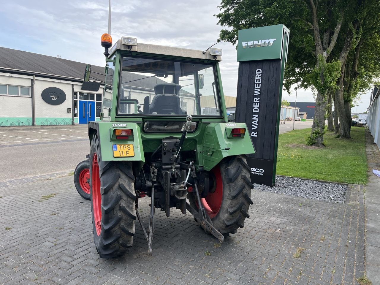 Traktor от тип Fendt 304 LS, Gebrauchtmaschine в Kampen (Снимка 3)