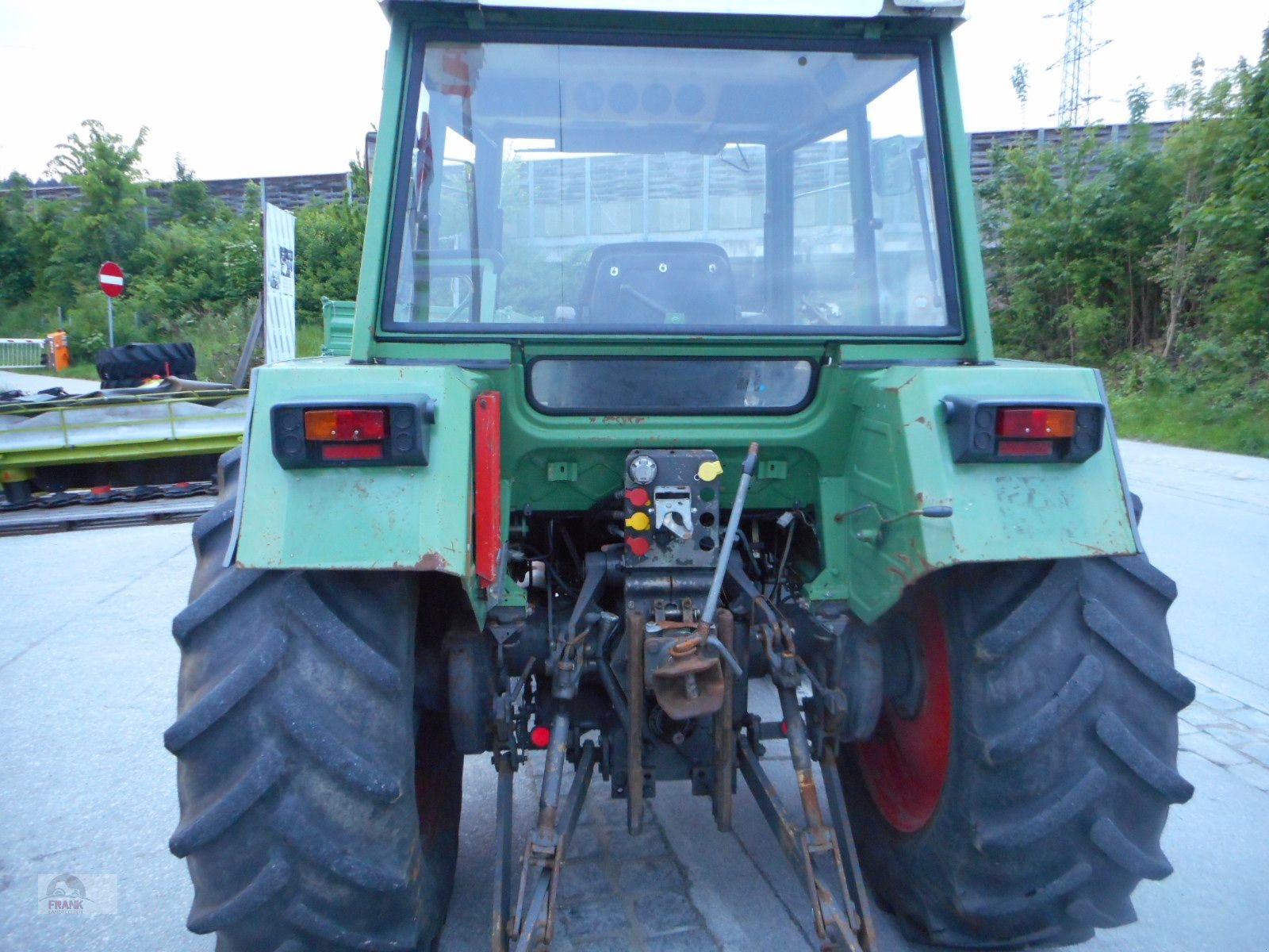 Traktor del tipo Fendt 304 LSA, Gebrauchtmaschine In Bad Vigaun (Immagine 2)