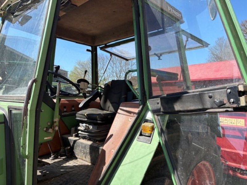 Traktor typu Fendt 304, Gebrauchtmaschine v St. - Jacobiparochie (Obrázok 7)