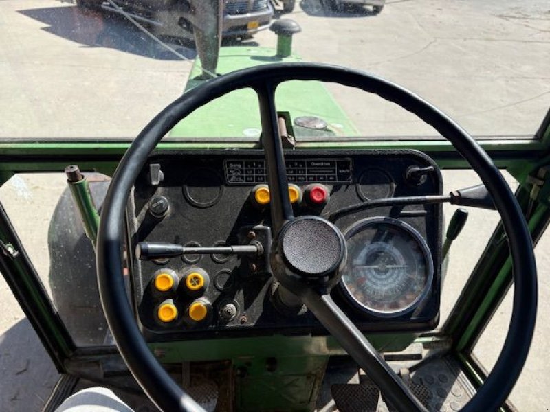 Traktor typu Fendt 304, Gebrauchtmaschine v St. - Jacobiparochie (Obrázok 10)