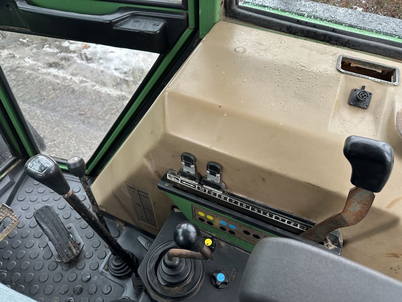 Traktor tipa Fendt 305 LS Turbomatik, Gebrauchtmaschine u Rossum (Slika 10)