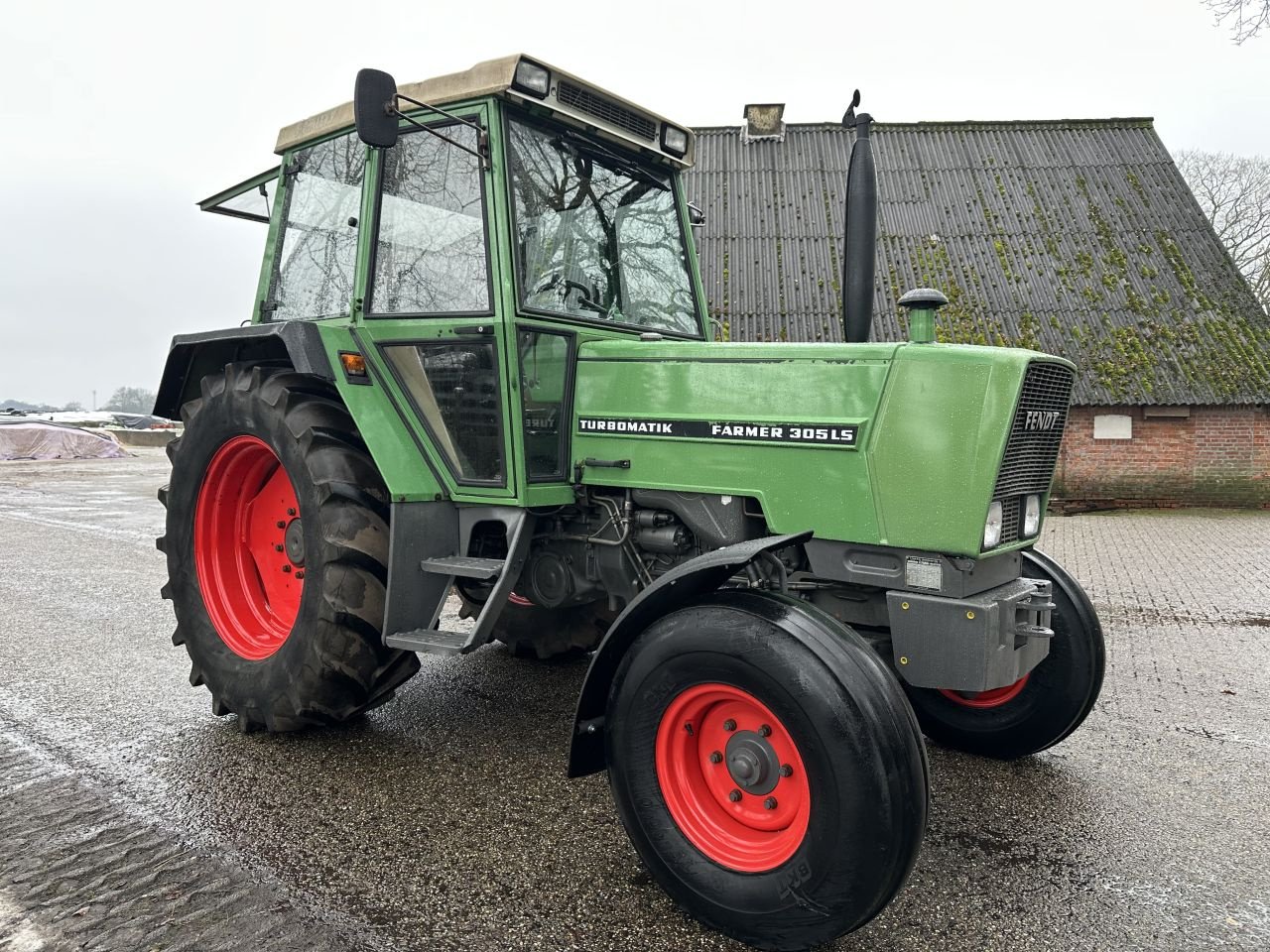Traktor tipa Fendt 305 LS Turbomatik, Gebrauchtmaschine u Rossum (Slika 2)