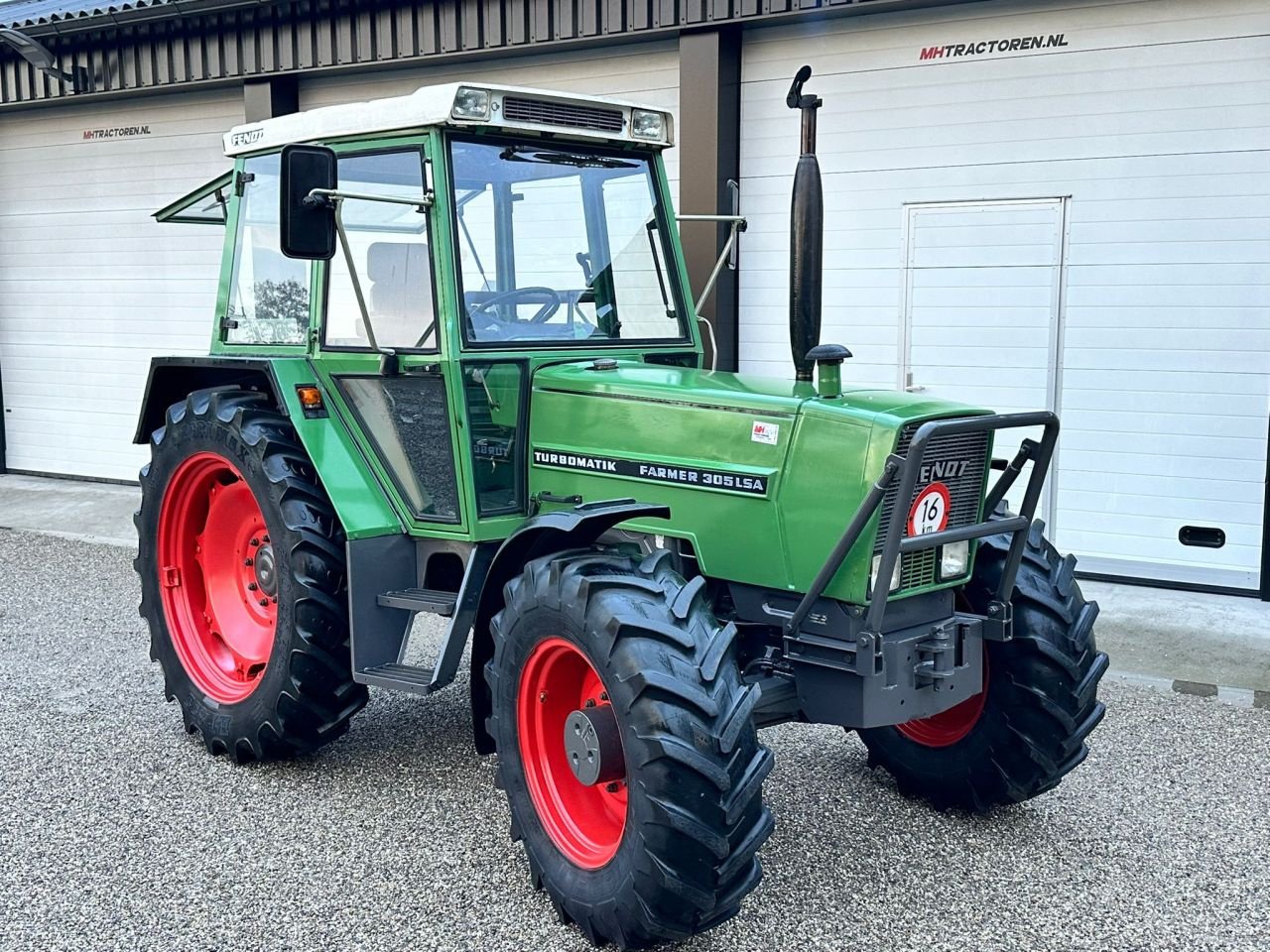 Traktor типа Fendt 305 LS, Gebrauchtmaschine в Linde (dr) (Фотография 5)