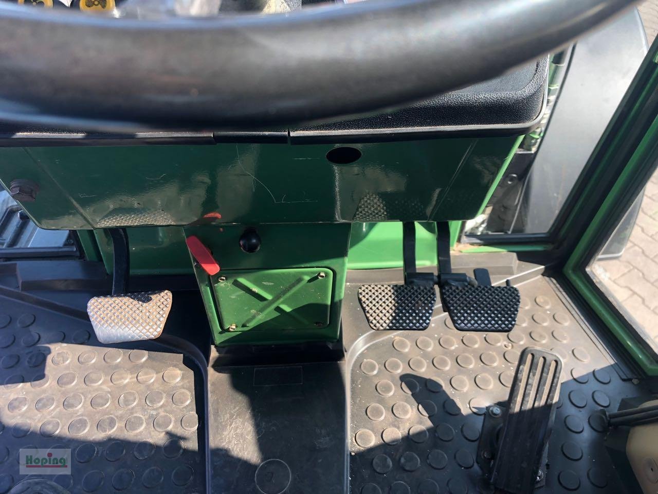 Traktor van het type Fendt 305 LSA, Gebrauchtmaschine in Bakum (Foto 21)