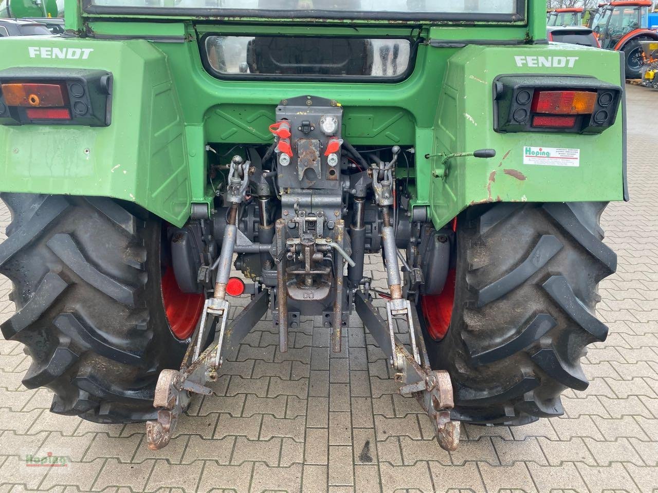 Traktor типа Fendt 305, Gebrauchtmaschine в Bakum (Фотография 8)