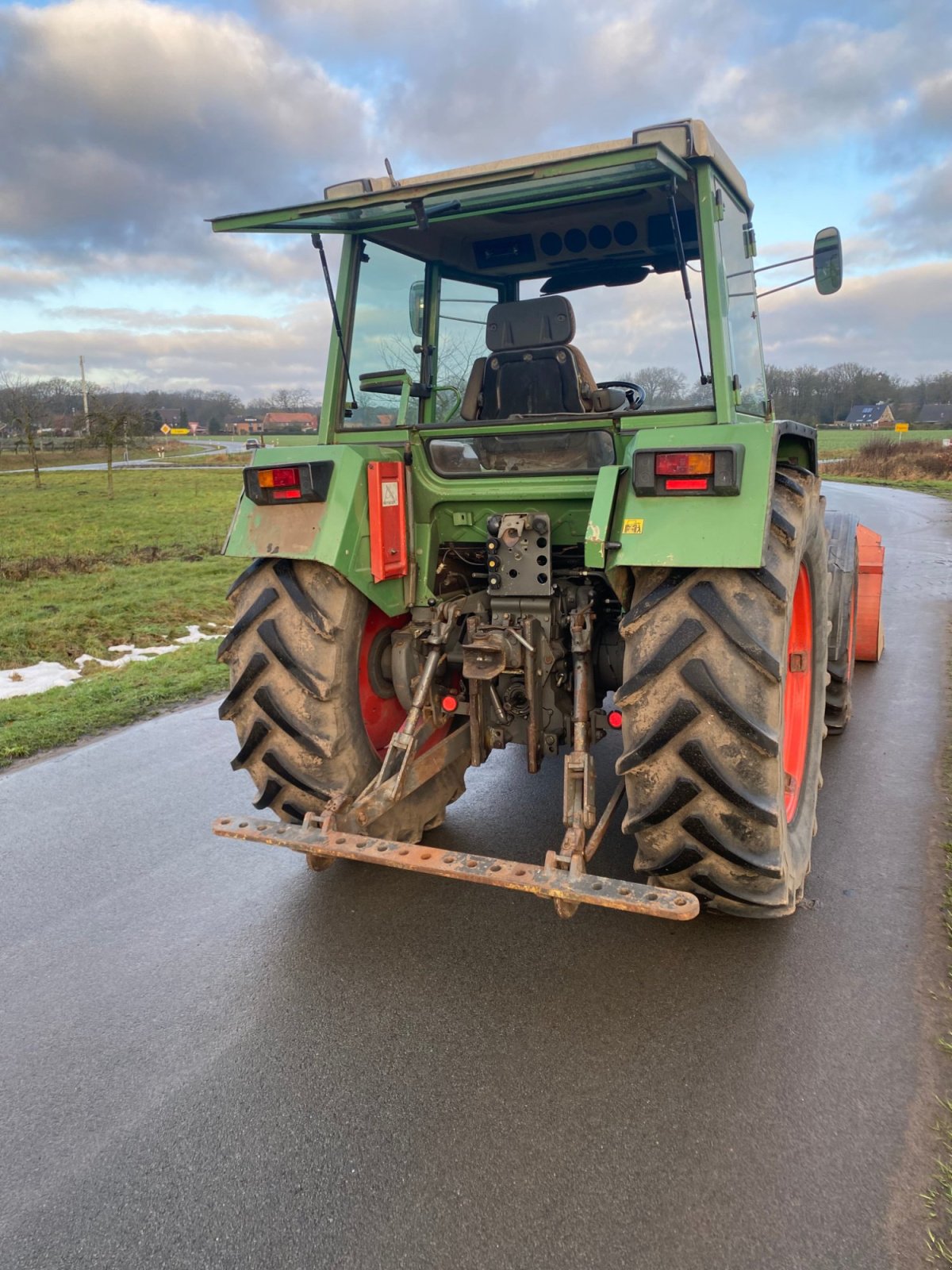 Traktor typu Fendt 305LSA, Gebrauchtmaschine w Engden (Zdjęcie 2)