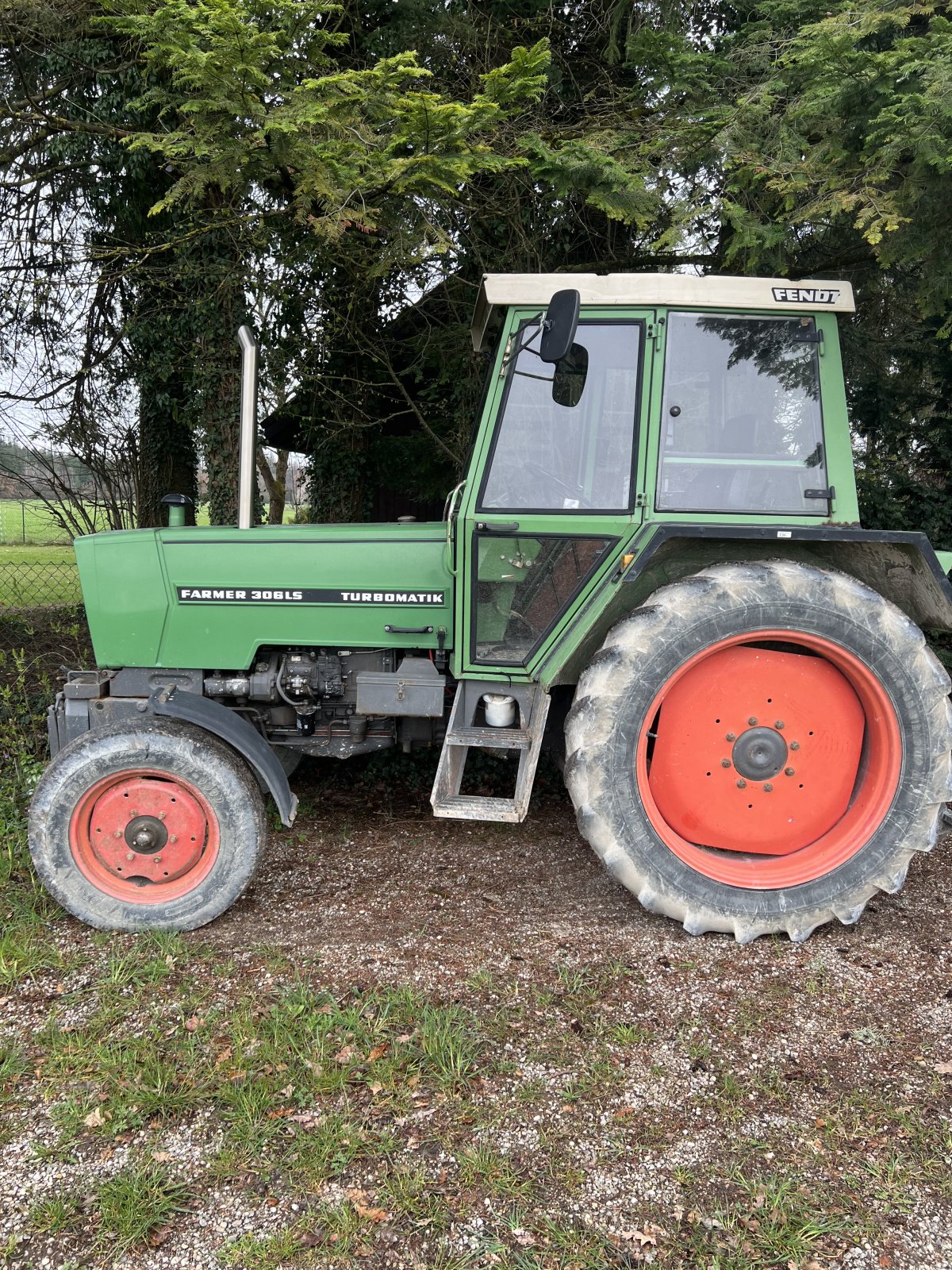 Traktor a típus Fendt 306 LS, Gebrauchtmaschine ekkor: Gauting (Kép 1)