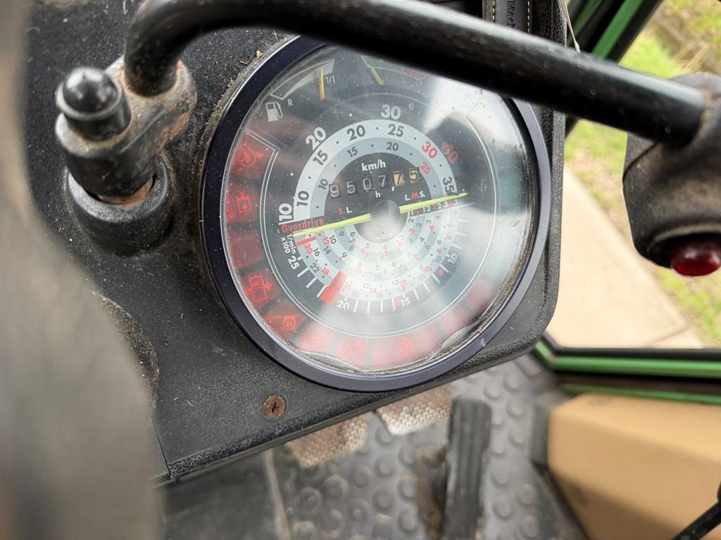 Traktor van het type Fendt 306LS, Gebrauchtmaschine in Lunteren (Foto 8)