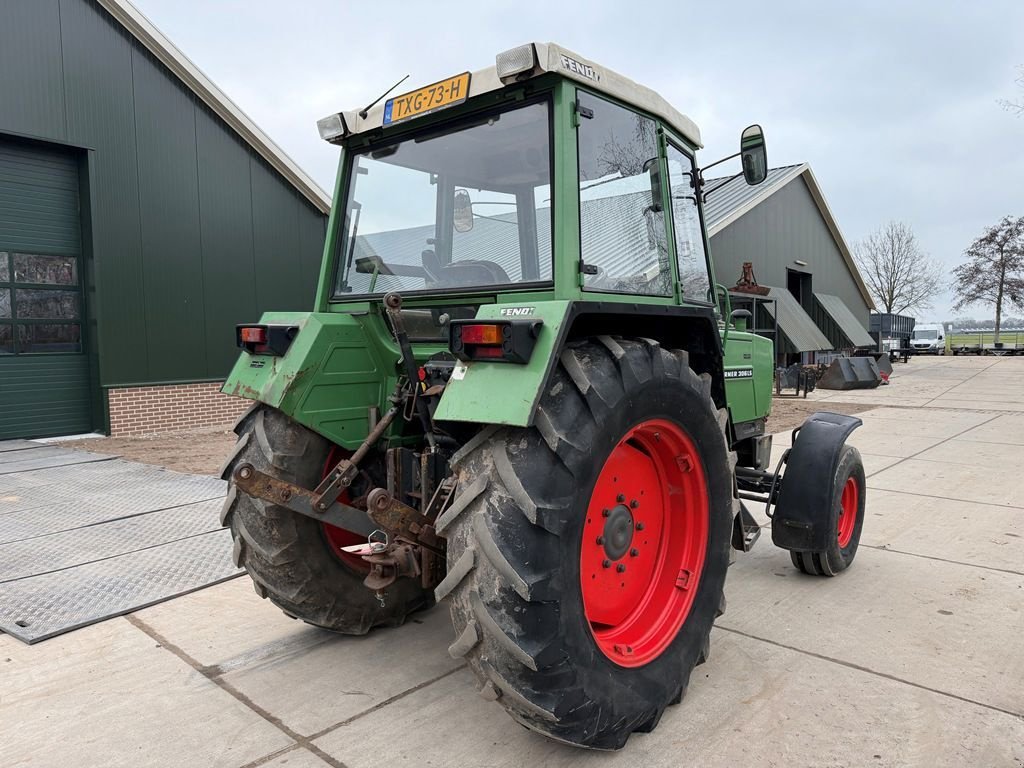 Traktor van het type Fendt 306LS, Gebrauchtmaschine in Lunteren (Foto 9)
