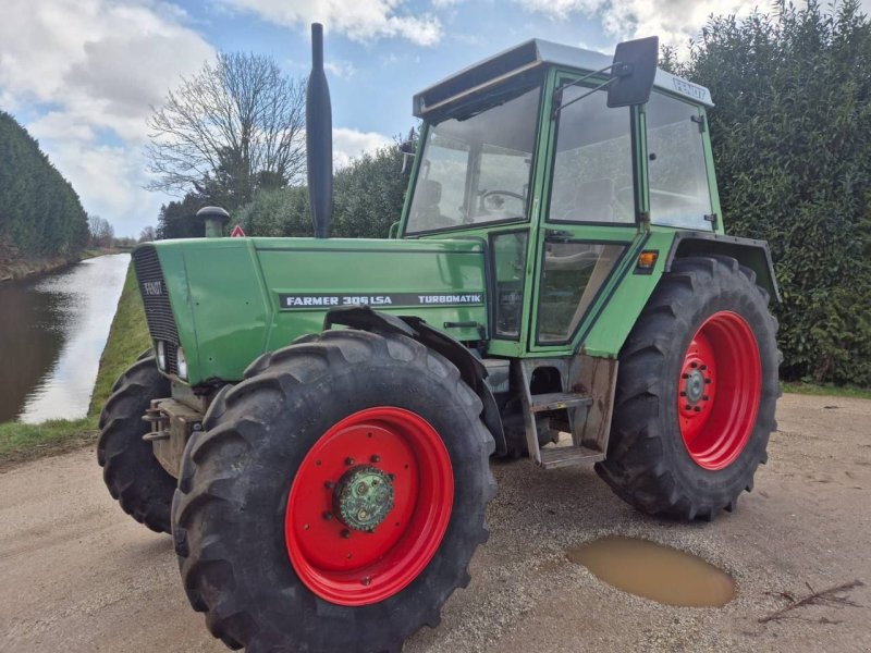 Traktor типа Fendt 306LSA, Gebrauchtmaschine в Klazienaveen (Фотография 1)