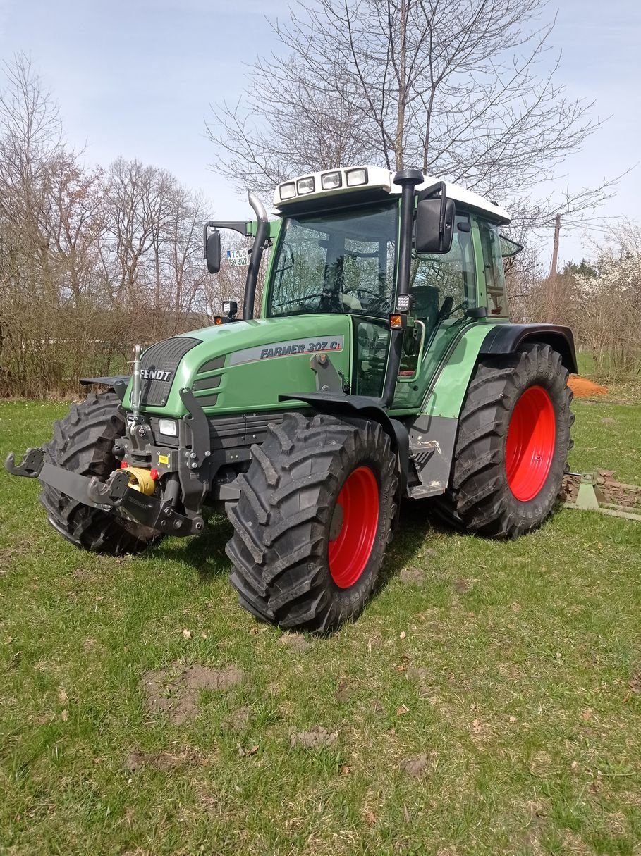 Traktor типа Fendt 307 CI, Gebrauchtmaschine в Geretsried/ Gelting (Фотография 2)