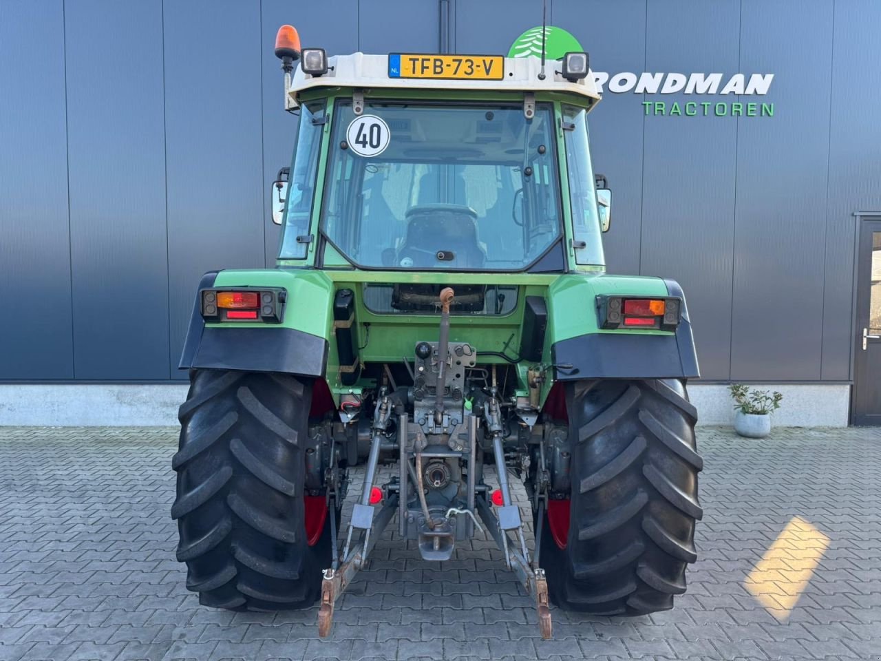 Traktor от тип Fendt 307C, Gebrauchtmaschine в Daarle (Снимка 5)