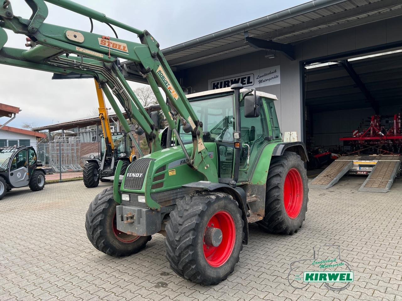 Traktor du type Fendt 308 Ci, Gebrauchtmaschine en Blankenheim (Photo 2)