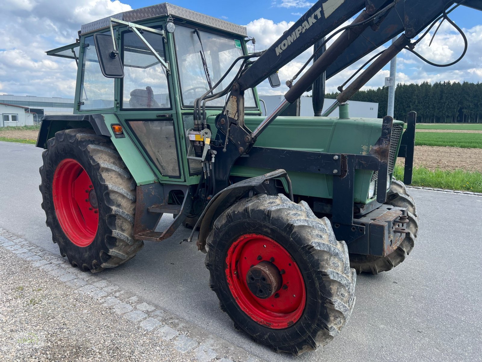 Traktor a típus Fendt 308 LS Turbomatik mit Frontlader, Gebrauchtmaschine ekkor: Burgrieden (Kép 15)