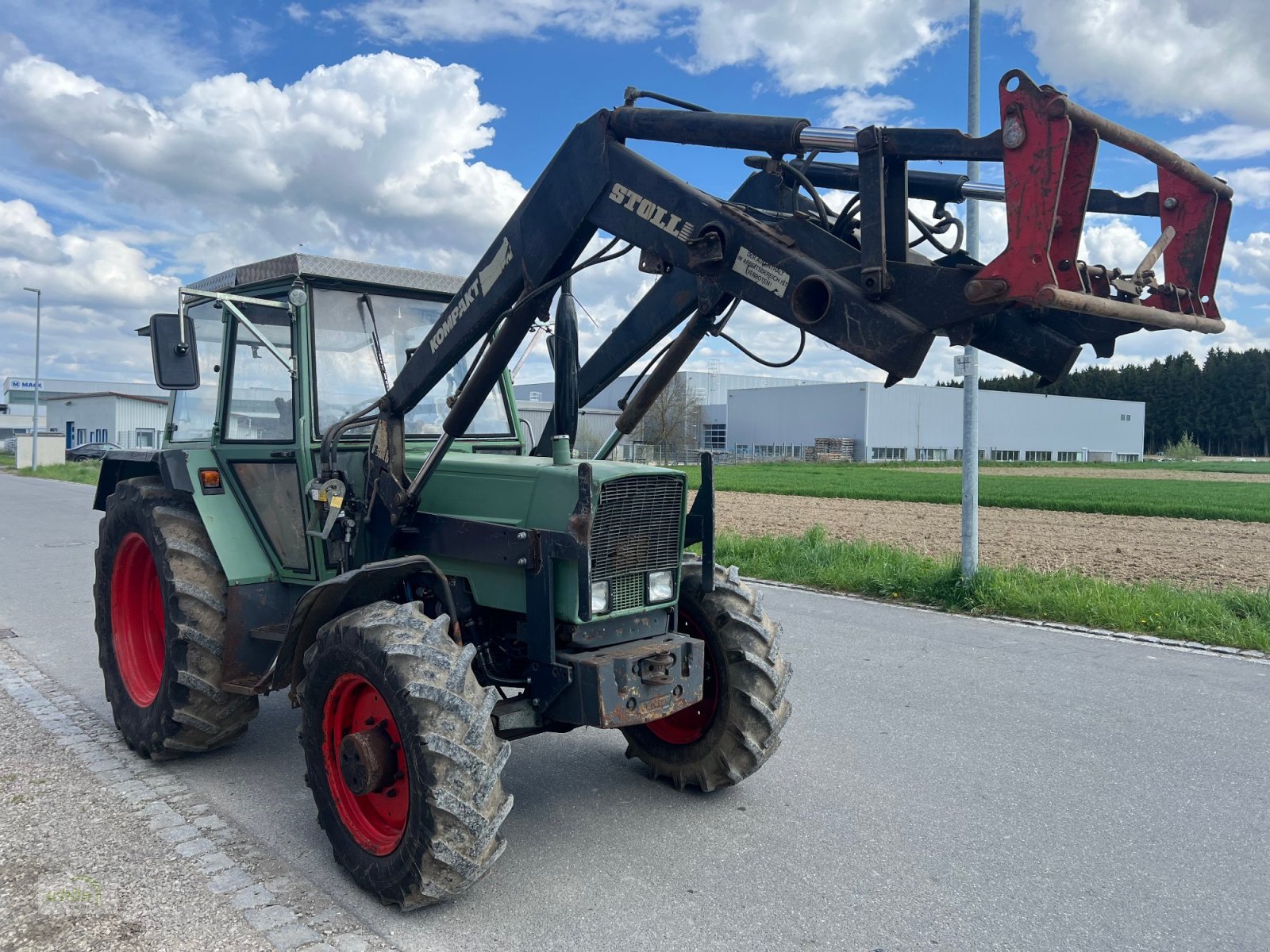 Traktor a típus Fendt 308 LS Turbomatik mit Frontlader, Gebrauchtmaschine ekkor: Burgrieden (Kép 16)