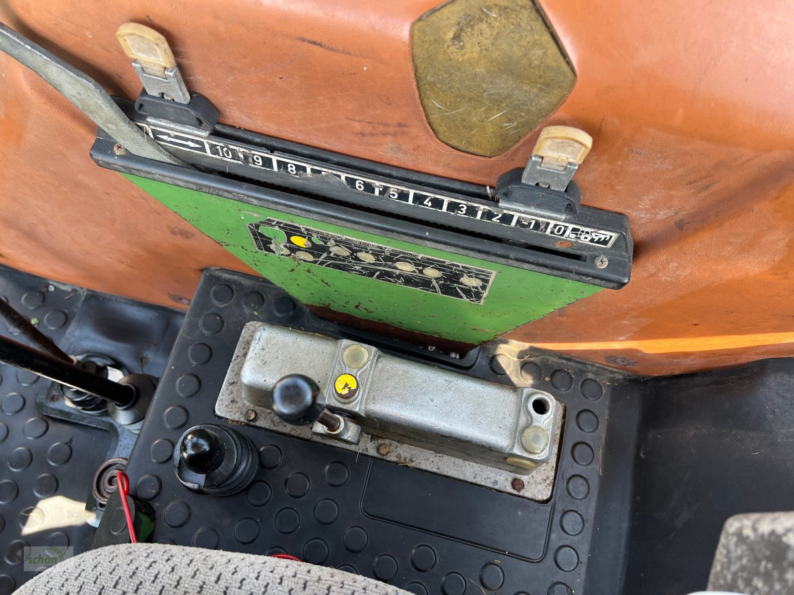 Traktor a típus Fendt 308 LS Turbomatik mit Frontlader, Gebrauchtmaschine ekkor: Burgrieden (Kép 14)