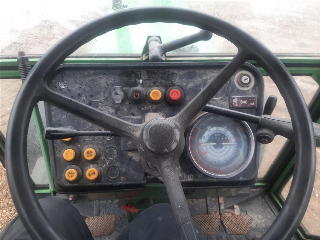 Traktor des Typs Fendt 308 LS, Gebrauchtmaschine in Christiansfeld (Bild 5)