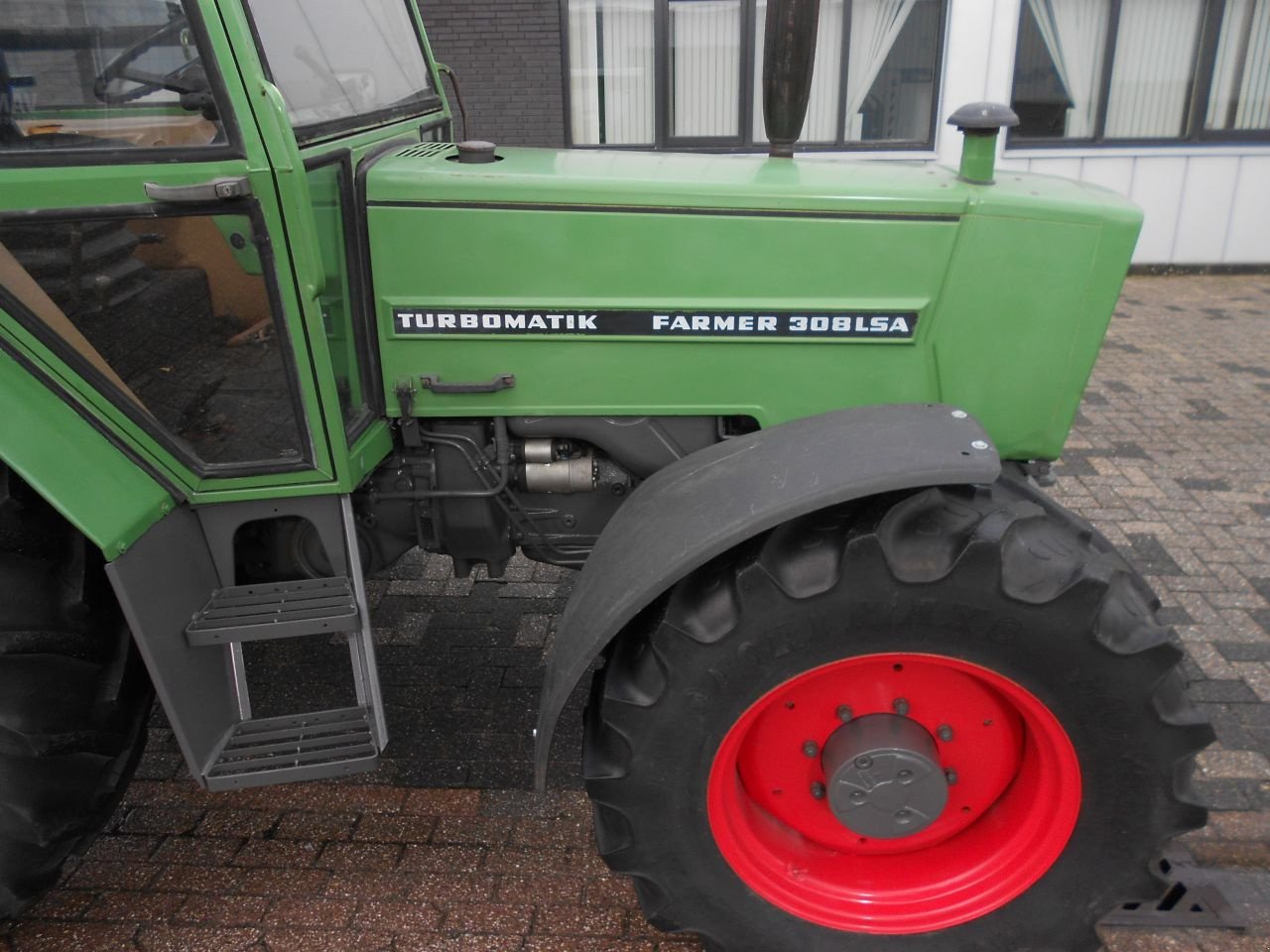 Traktor del tipo Fendt 308 lsa, Gebrauchtmaschine In Oirschot (Immagine 11)