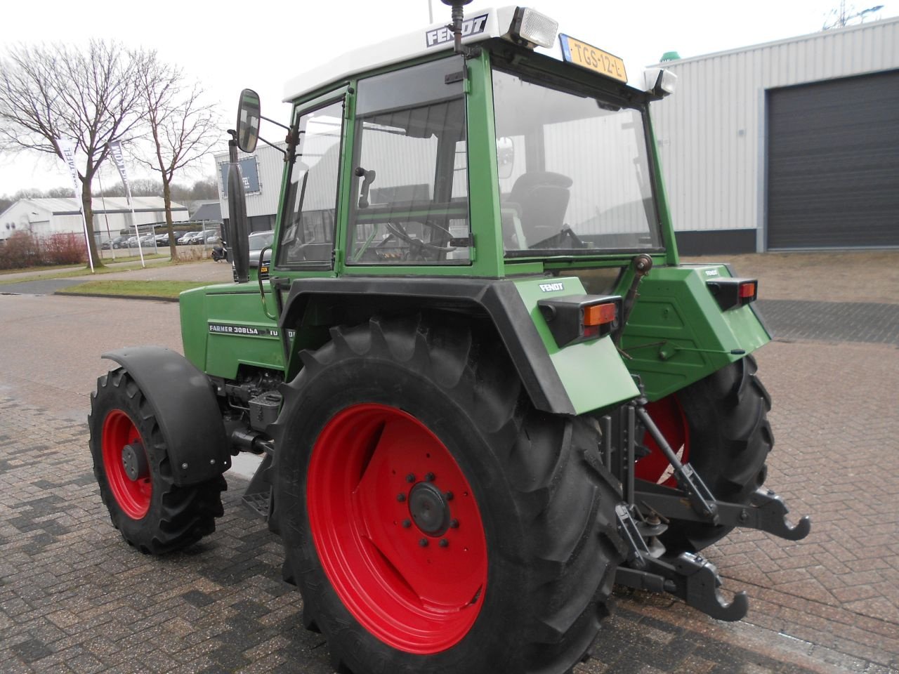 Traktor del tipo Fendt 308 lsa, Gebrauchtmaschine In Oirschot (Immagine 7)