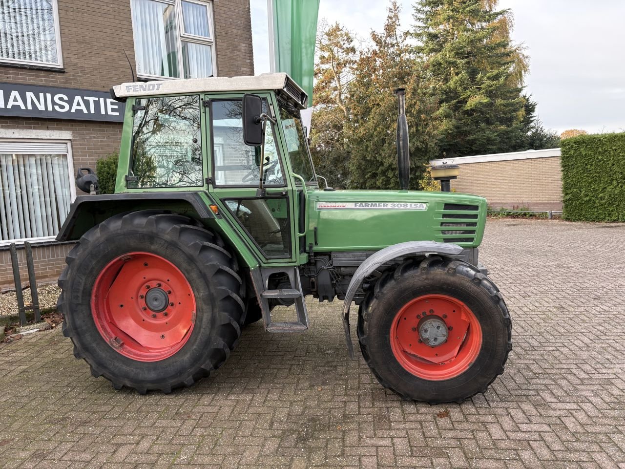 Traktor typu Fendt 308 LSA, Gebrauchtmaschine w Raalte (Zdjęcie 4)