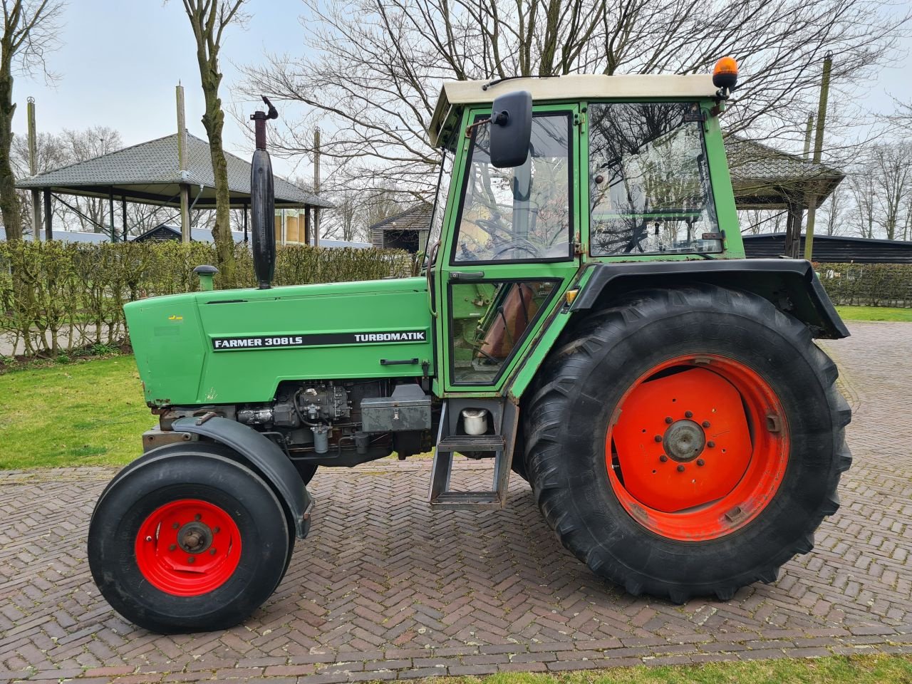 Traktor du type Fendt 308, Gebrauchtmaschine en Lierop (Photo 7)