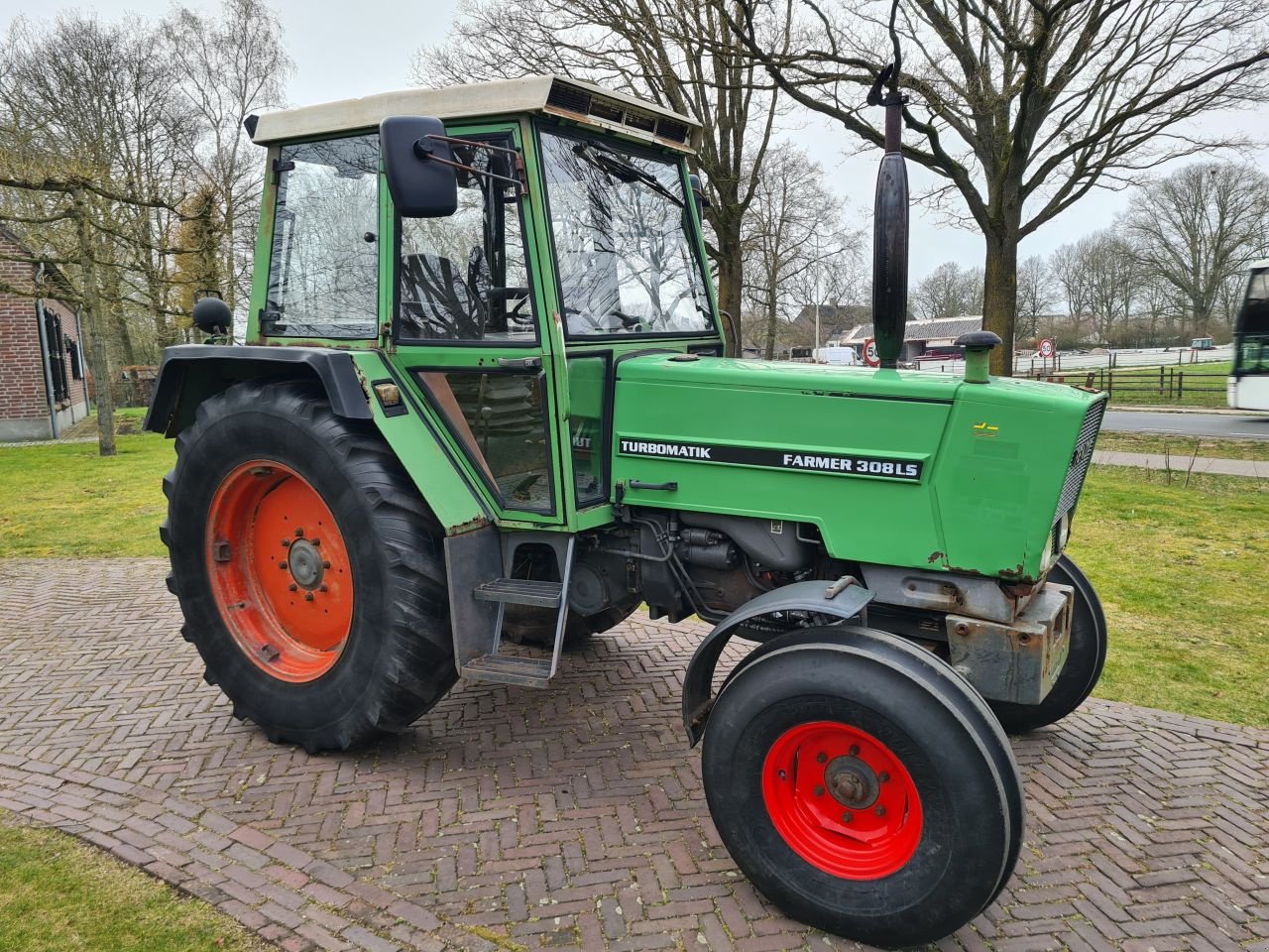 Traktor du type Fendt 308, Gebrauchtmaschine en Lierop (Photo 3)