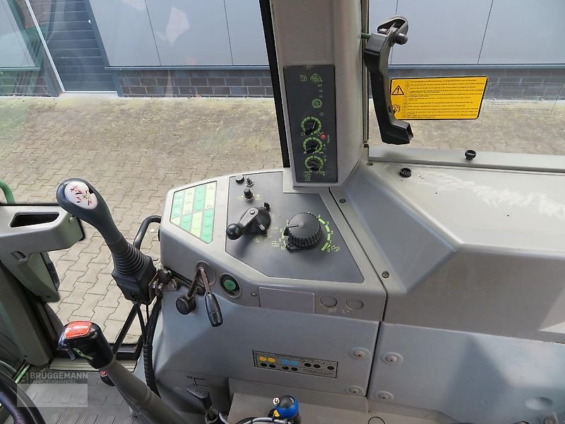 Traktor des Typs Fendt 308E m .Stoll Frontlader, Druckluftanlage, gefederte Vorderachse, Gebrauchtmaschine in Meppen (Bild 16)
