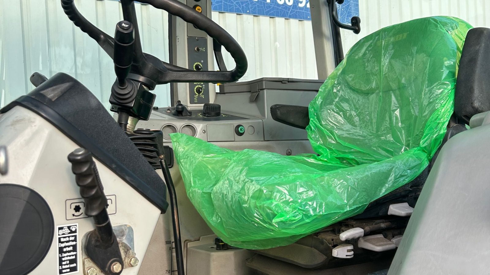 Traktor Türe ait Fendt 309 C Farmer Få Timer, Gebrauchtmaschine içinde Rødekro (resim 11)