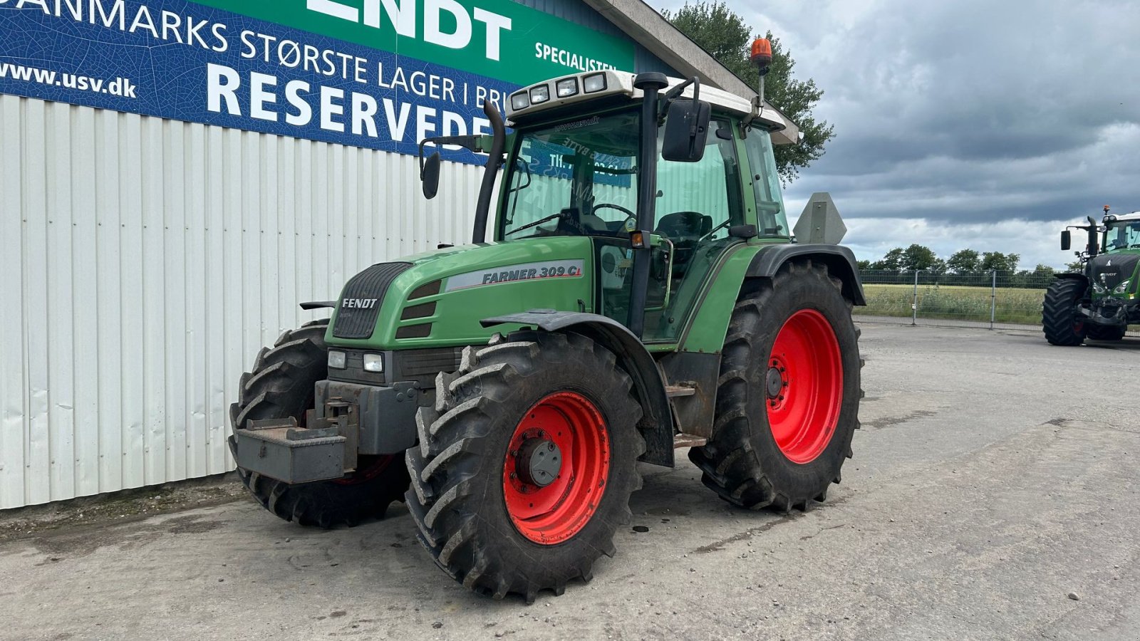 Traktor of the type Fendt 309 C Farmer, Gebrauchtmaschine in Rødekro (Picture 2)