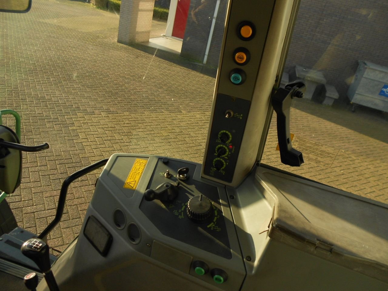 Traktor типа Fendt 309 c, Gebrauchtmaschine в Oirschot (Фотография 10)