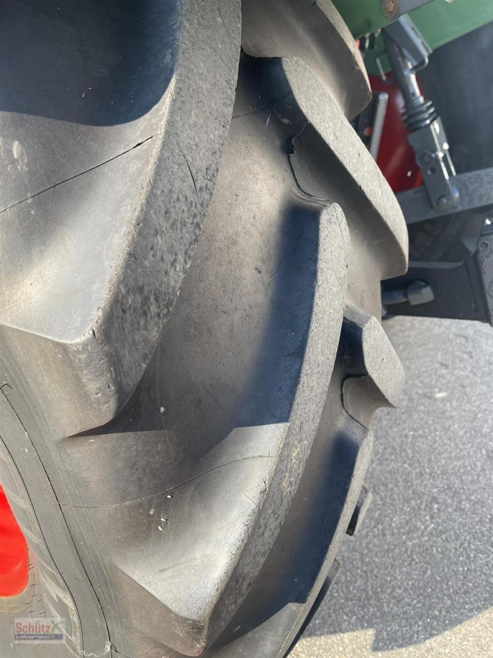 Traktor des Typs Fendt 309 Ci mit FL, Fh, Bj. 2005, Gebrauchtmaschine in Schierling (Bild 12)